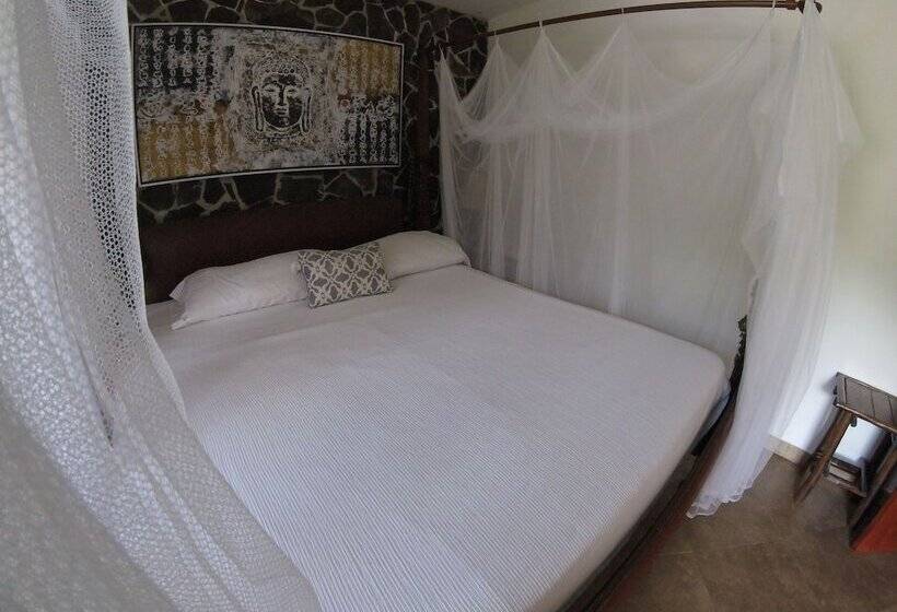 בית מלון כפרי Anton Valley