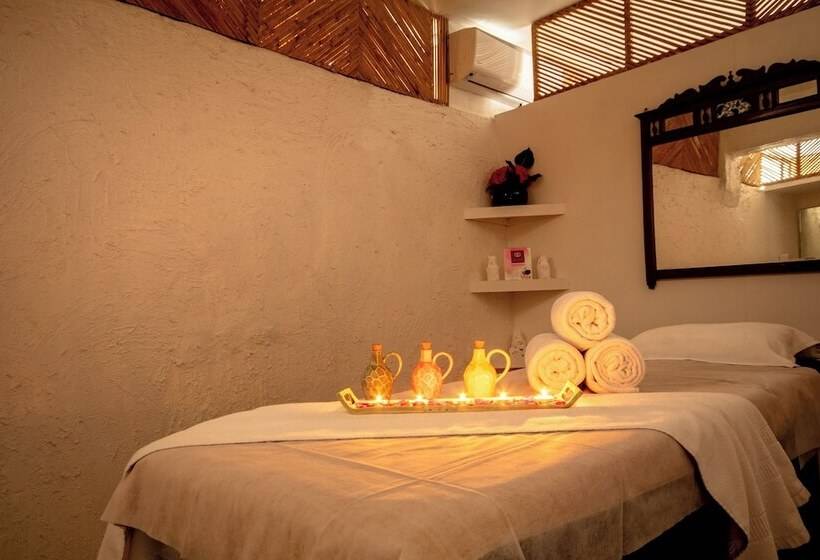 Отель Atali Ganga Resort, Rishikesh