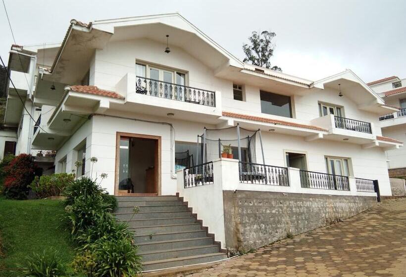 ホテル Berry Hills Resort