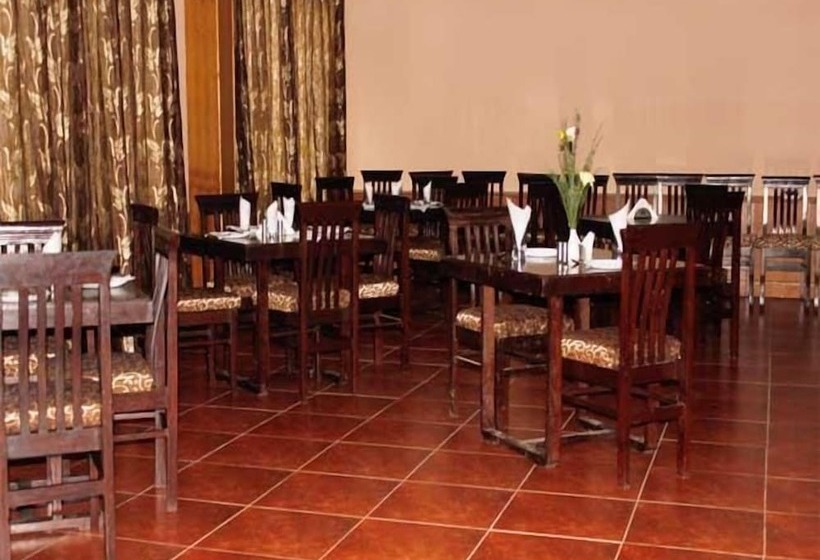 酒店 Berry Hills Resort