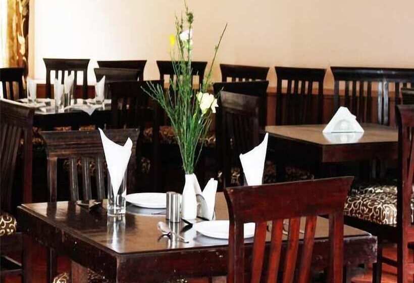 酒店 Berry Hills Resort