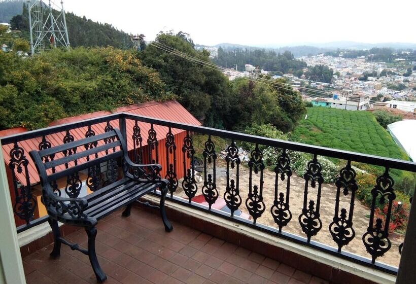 酒店 Berry Hills Resort