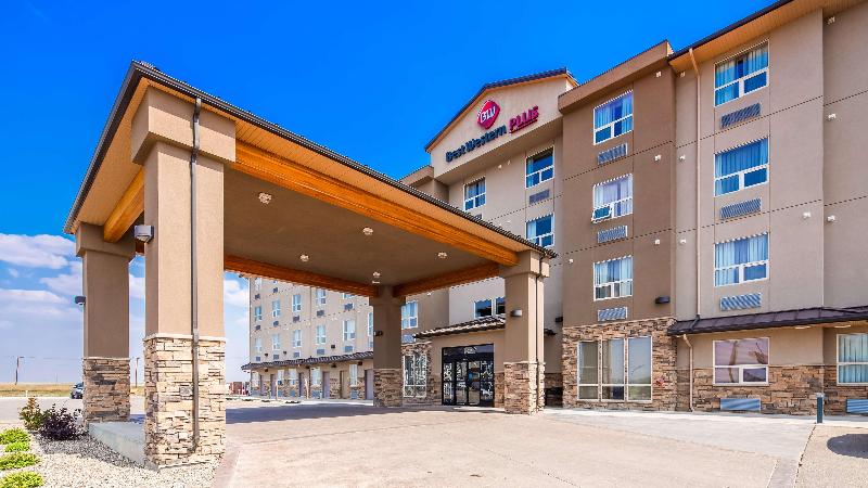 בית מלון כפרי Best Western Plus Moose Jaw
