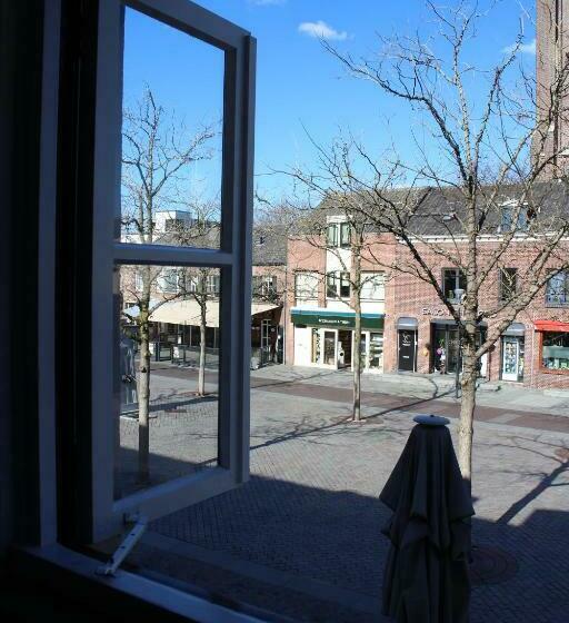 Square Boutique Hotel & Brasserie