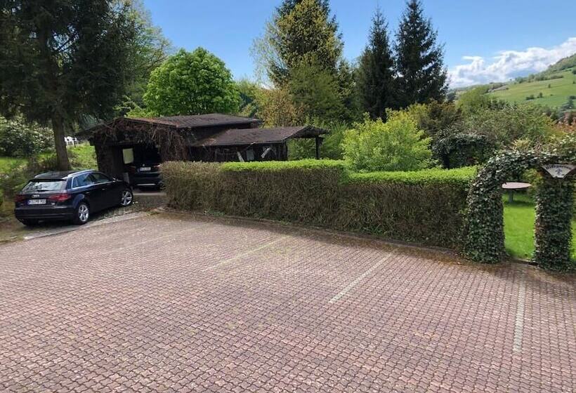 Отель Café Pension Sonnenkanzel