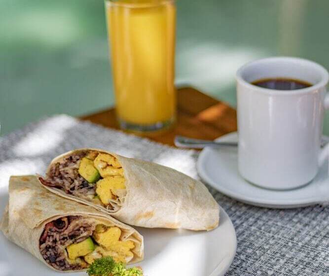 ホテル Cafe Playa Negra