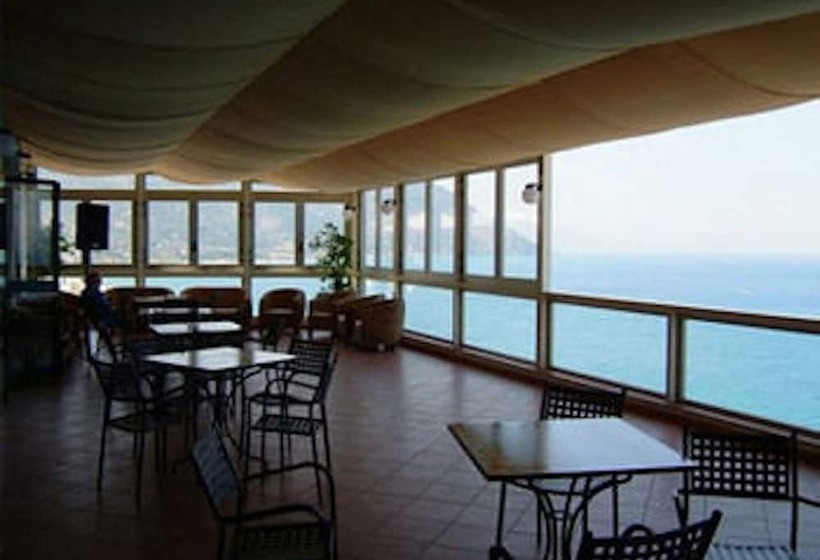 ホテル Caposkino Park