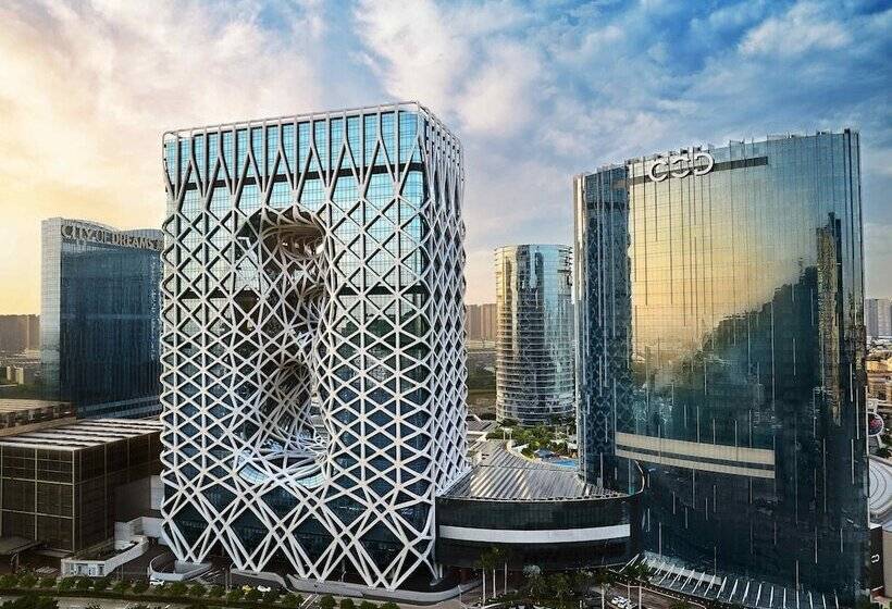 هتل City Of Dreams Macau   Nüwa Macau