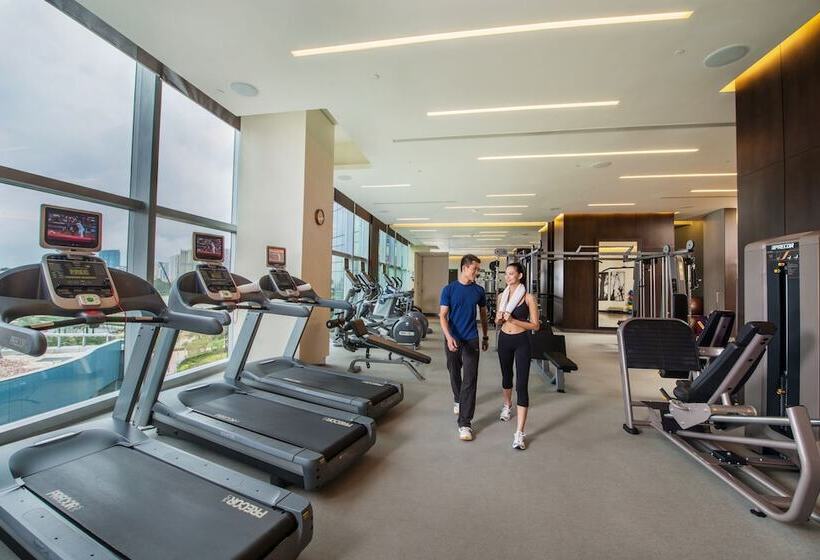 هتل City Of Dreams Macau   Nüwa Macau