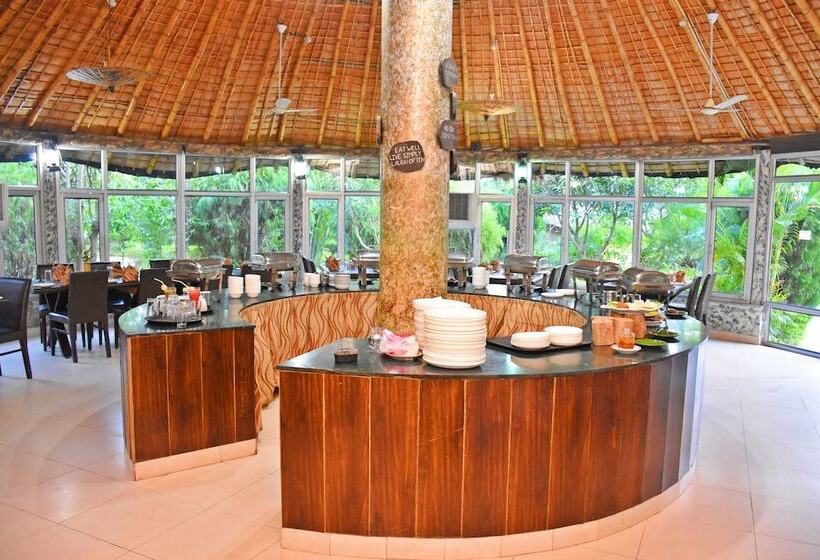 בית מלון כפרי Click Resort Corbett Tiger Den