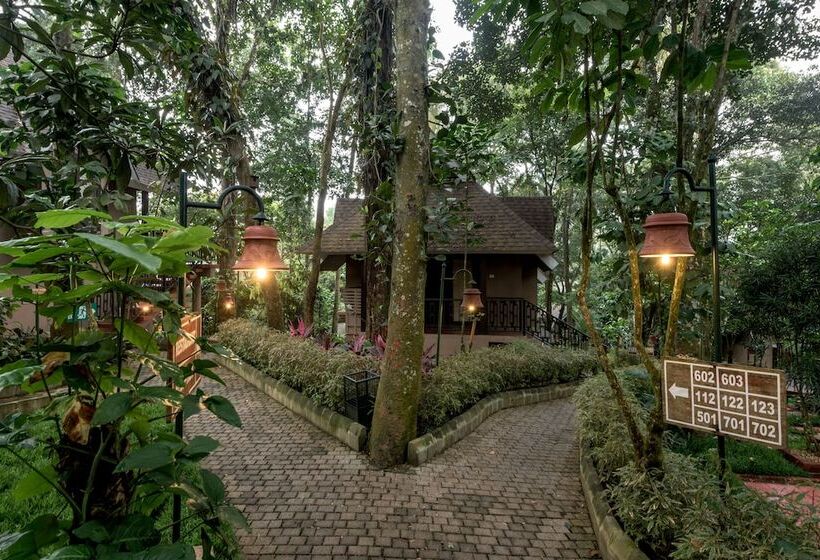 هتل Club Mahindra Thekkady