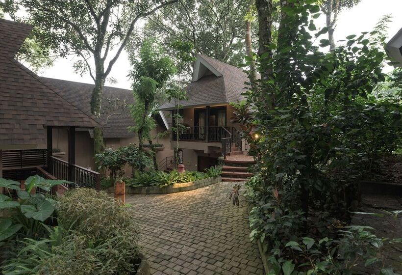 هتل Club Mahindra Thekkady