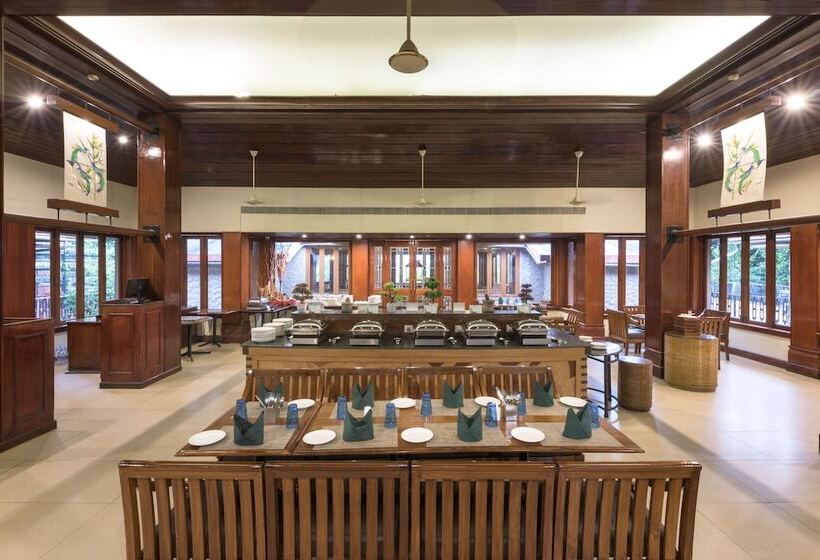 هتل Club Mahindra Thekkady