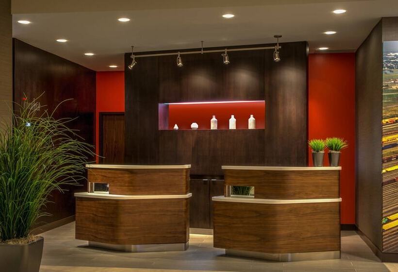 ホテル Courtyard By Marriott Winnipeg Airport
