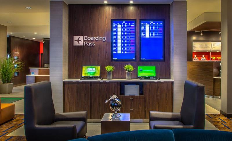 ホテル Courtyard By Marriott Winnipeg Airport