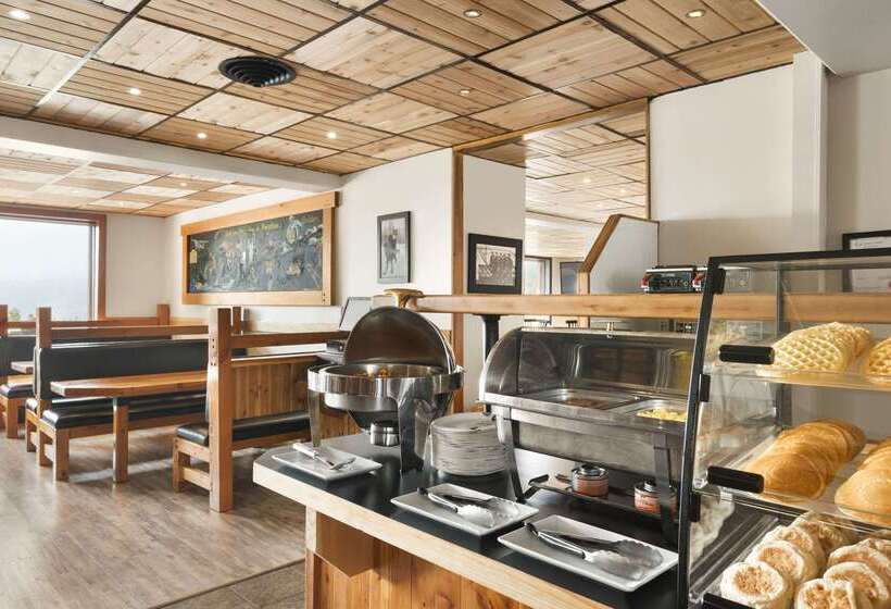 בית מלון כפרי Days Inn By Wyndham Golden