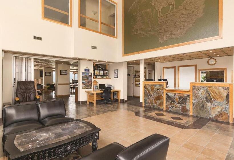 בית מלון כפרי Days Inn By Wyndham Golden