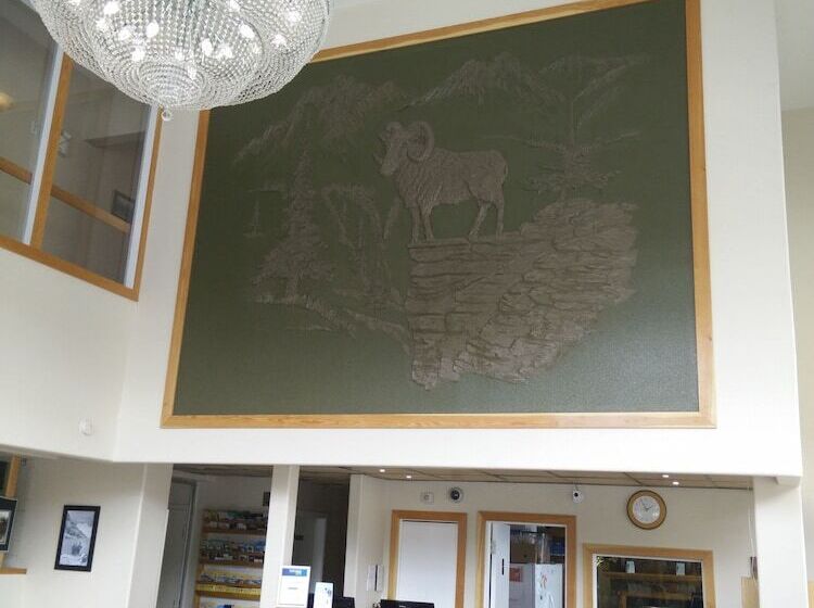 בית מלון כפרי Days Inn By Wyndham Golden