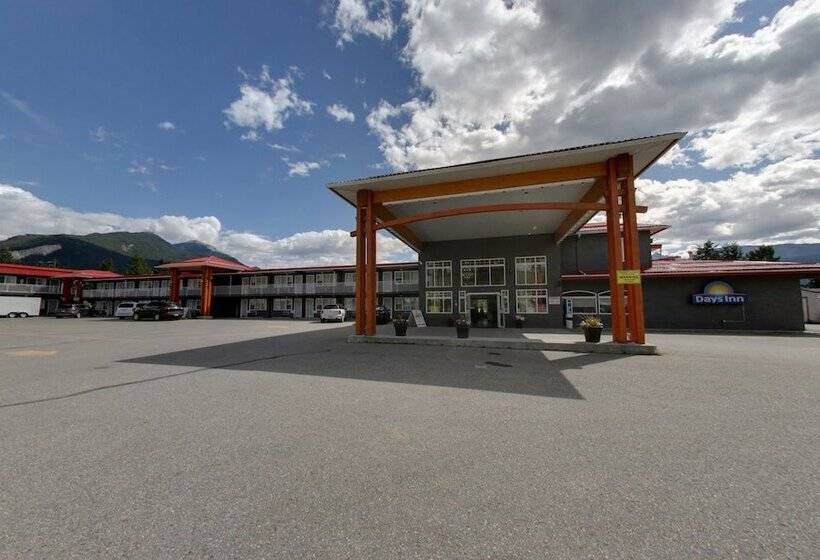 בית מלון כפרי Days Inn By Wyndham Golden