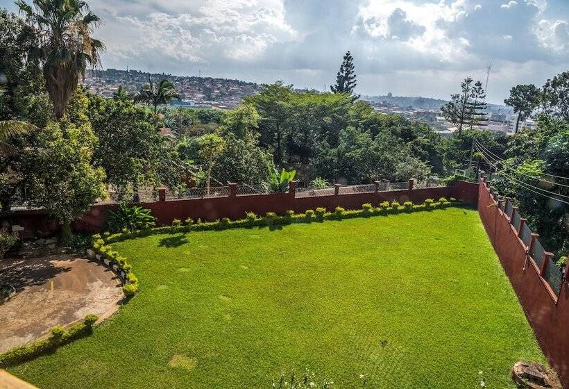 هتل Dolphin Suites