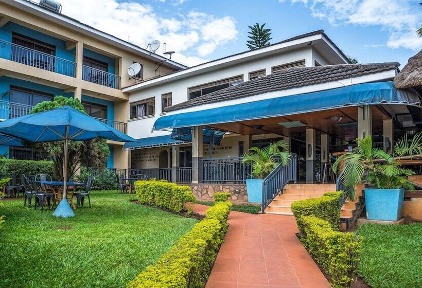 هتل Dolphin Suites