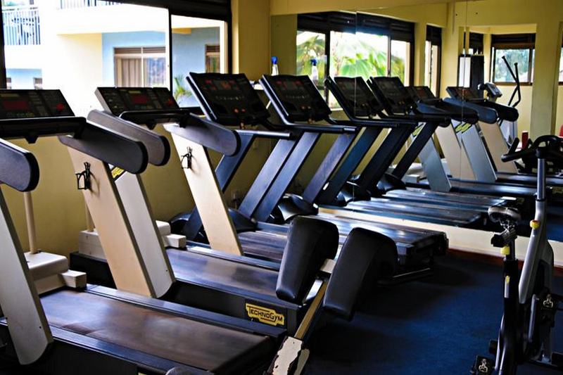 هتل Dolphin Suites