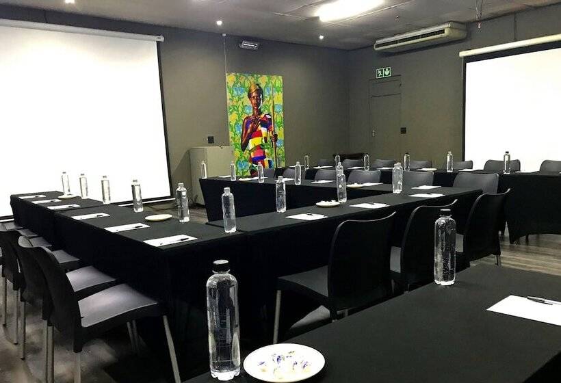 בית מלון כפרי Elephant Springs