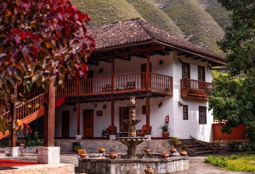 Отель Fundo Achamaqui