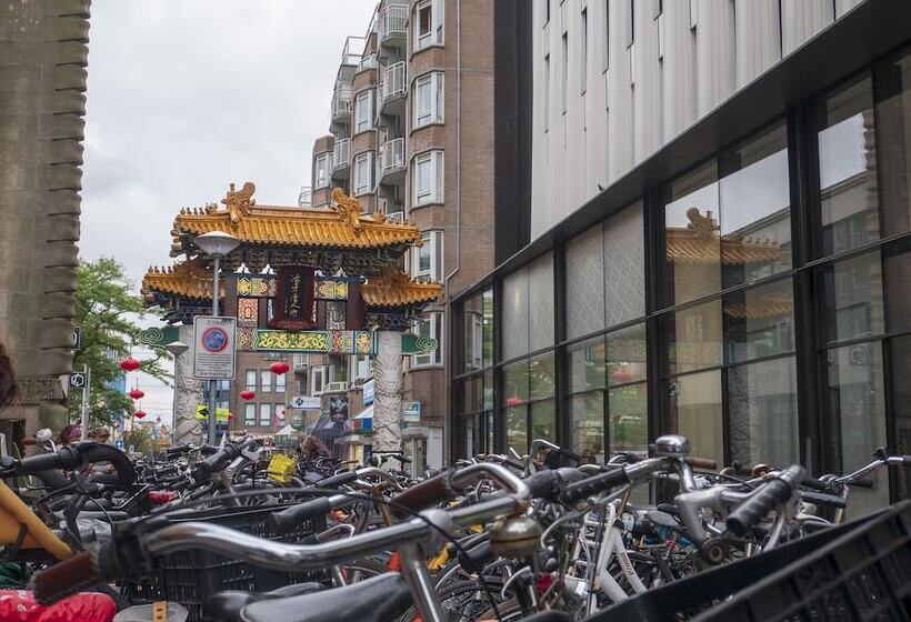 בית מלון כפרי Hague Center