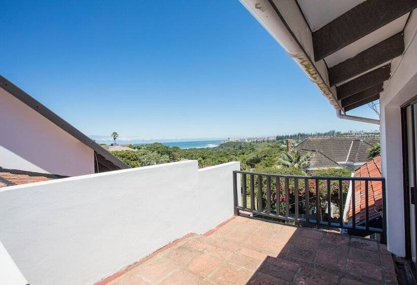 Отель Hathaway Guest House