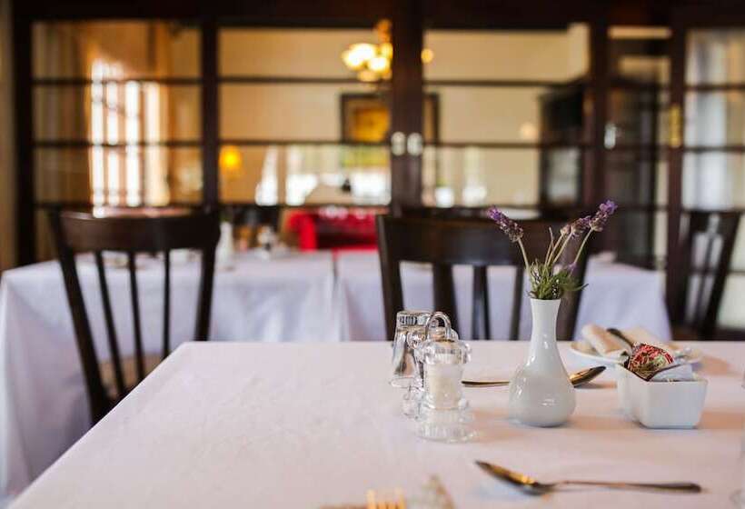 Отель Hathaway Guest House