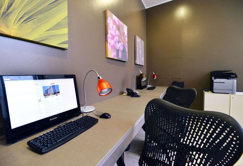 호텔 Hilton Garden Inn Milan North