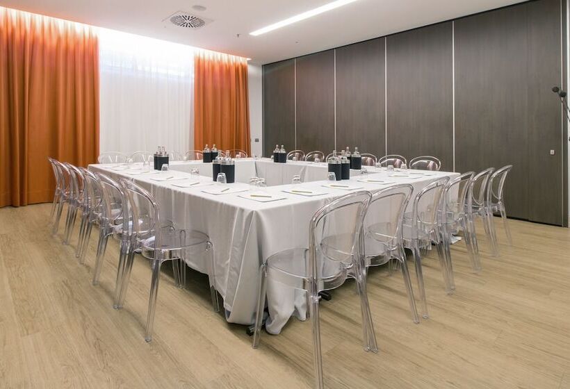 호텔 Hilton Garden Inn Milan North