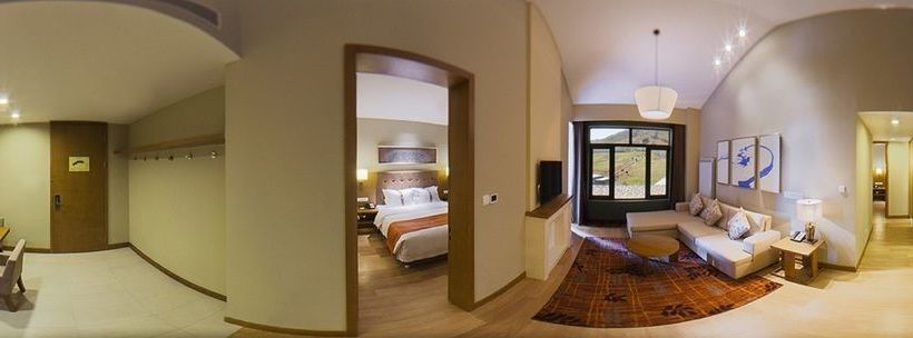 호텔 Holiday Inn Changbaishan Suites, An Ihg