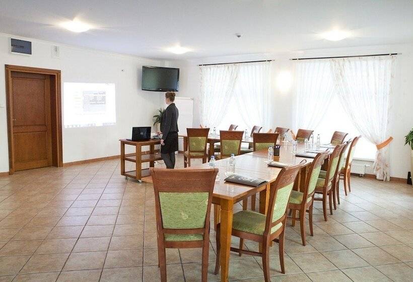 Отель I Restauracja Pod Orłem