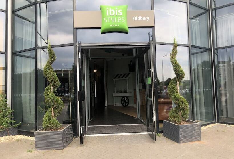 ホテル Ibis Styles Birmingham Oldbury