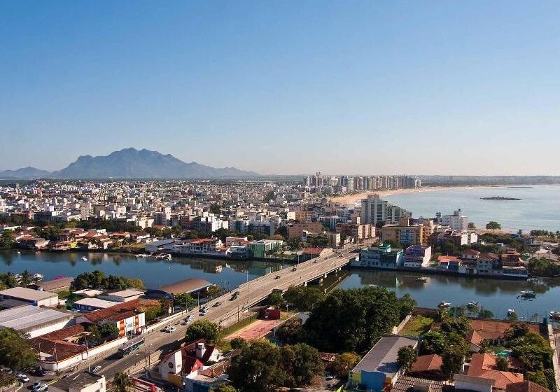 Отель Ibis Vitoria Aeroporto