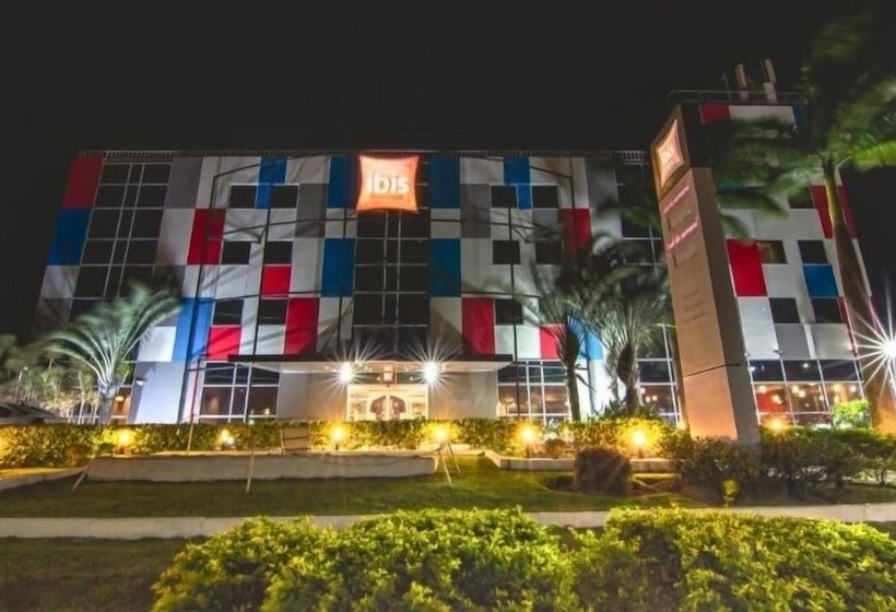 Отель Ibis Vitoria Aeroporto