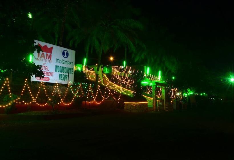 هتل Indismart Woodbourne Resort