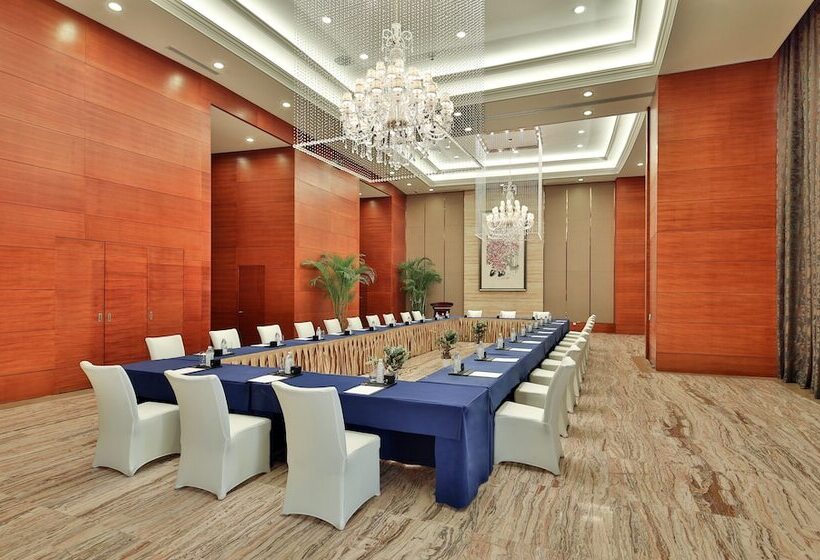 בית מלון כפרי Intercontinental Sancha Lake, An Ihg