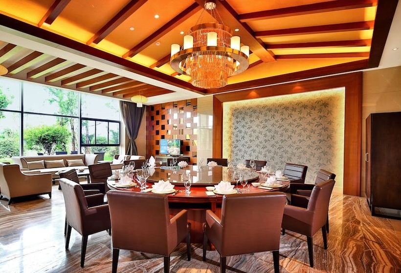 בית מלון כפרי Intercontinental Sancha Lake, An Ihg