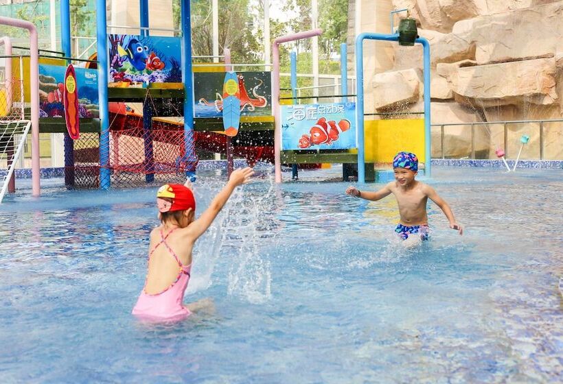 בית מלון כפרי Intercontinental Sancha Lake, An Ihg