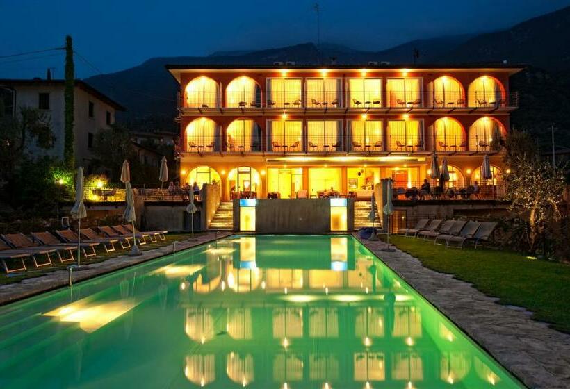 Отель Internazionale