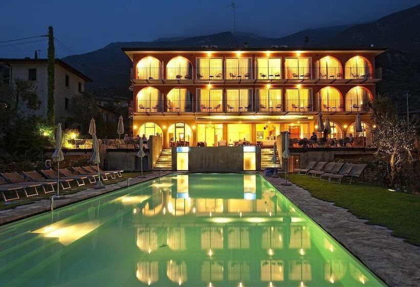 Отель Internazionale