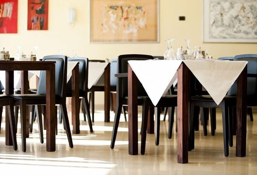 Отель Internazionale