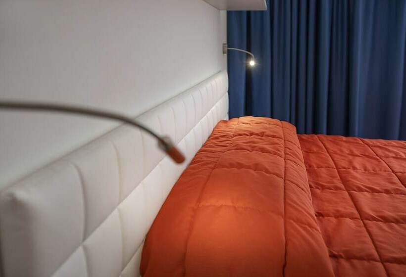 Отель Internazionale