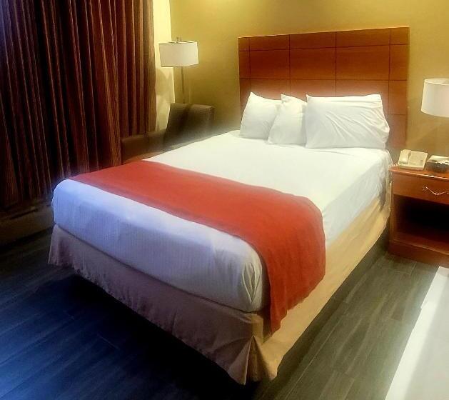 فندق Jets Motor Inn