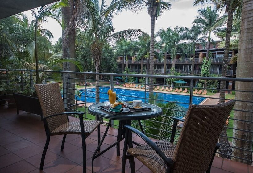 هتل Kabira Country Club