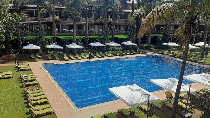 هتل Kabira Country Club