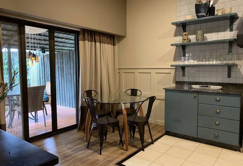 هتل Kabira Country Club